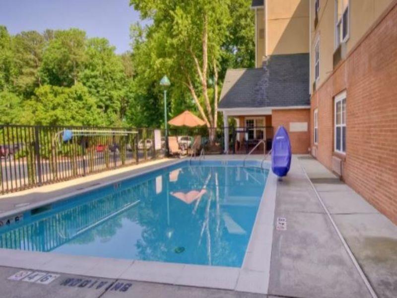 Towneplace Suites Raleigh Cary/Weston Parkway Exteriör bild