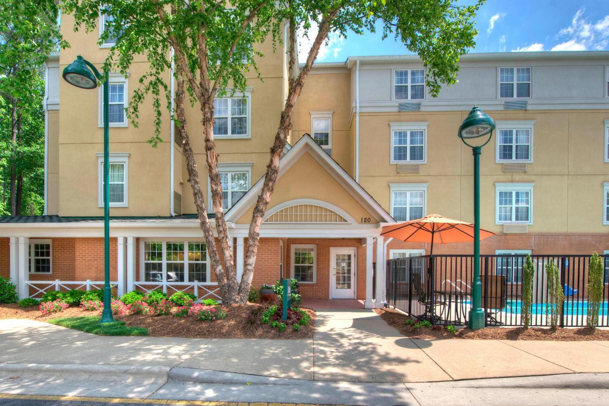 Towneplace Suites Raleigh Cary/Weston Parkway Exteriör bild