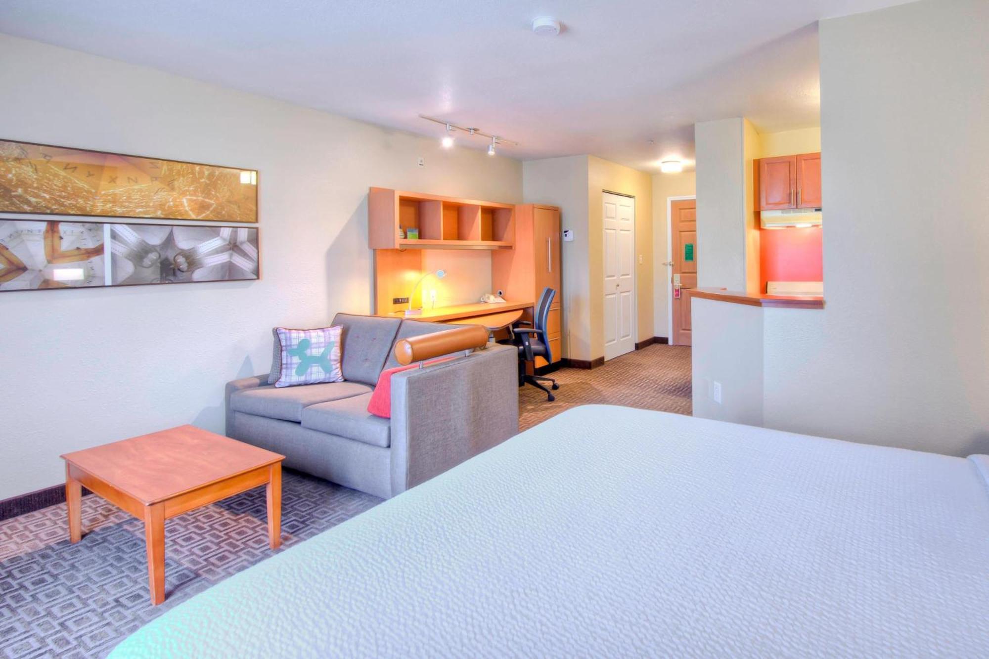 Towneplace Suites Raleigh Cary/Weston Parkway Exteriör bild